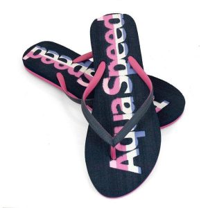 Japonki basenowe damskie Aqua Speed Moluki. Czerwone klapki Aqua-Speed, bez wzorów, bez obcasa. Za 44,99 zł.