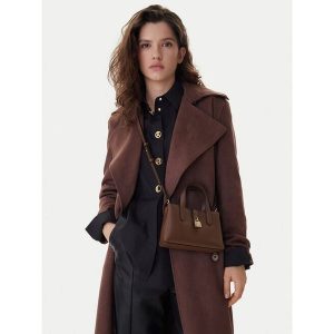 Torebka KARL LAGERFELD. Brązowe torebki klasyczne KARL LAGERFELD, bez wzorów, bez dodatków. Za 693,99 zł.