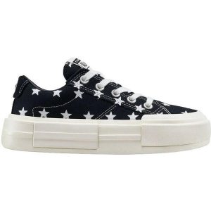 Buty sportowe damskie Converse Chuck Taylor All Star Cruise. Czarne trampki Converse, bez wzorów, bez zapięcia. W wyprzedaży za 390,00 zł.