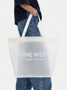 Nine West Torebka CEO-Eloura-LA374-4074 Biały. Białe shopper bag Nine West, bez wzorów, z materiału, bez dodatków. Za 79,99 zł.