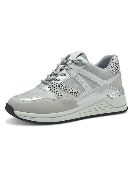 S.Oliver Sneakersy w kolorze srebrnym rozmiar: 37. Szare trampki s.Oliver, bez wzorów, bez zapięcia. Za 153,34 zł.