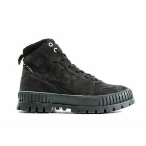 Buty Palladium Pallashock Hi Snk Czarny Damskie. Czarne buty trekkingowe Palladium, z nubiku, bez zapięcia. Za 599,85 zł.