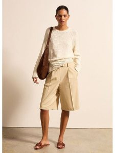 STEFANEL Bermudy w kolorze beżowym rozmiar: 44. Brązowe szorty Stefanel, bez wzorów. Za 173,99 zł.