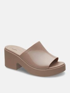Crocs Klapki "Brooklyn Slide High" w kolorze jasnobrązowym rozmiar: 37/38. Brązowe klapki Crocs, bez wzorów, z otwartym noskiem, bez obcasa. Za 254,74 zł.