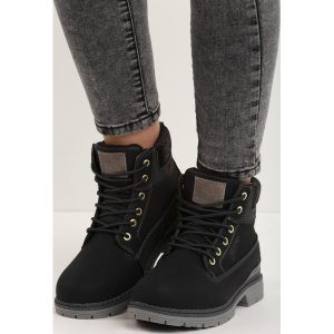Czarne Traperki Ice Cap. Buty zimowe marki Born2be. Za 64,99 zł.