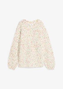 Gruby sweter oversize. Białe swetry oversize bonprix, bez wzorów, bez ramiączek. Za 127,99 zł.