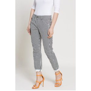 G-Star Raw - Spodnie. Jeansy marki G-Star Raw. W wyprzedaży za 239,90 zł.