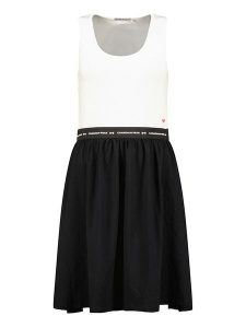 Canadian Peak Sukienka "Jodieak" w kolorze biało-czarnym rozmiar: XXL. Białe sukienki Canadian Peak, xxl, bez wzorów, z bawełny, bez kołnierzyka, bez ramiączek, midi, rozkloszowane. Za 114,44 zł.