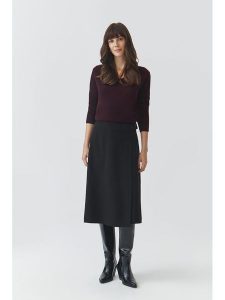 TATUUM Spódnica "Skino" w kolorze czarnym rozmiar: 40. Czarne spódnice Tatuum, na co dzień, bez wzorów, z tkaniny, midi. Za 170,47 zł.