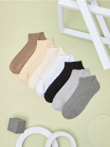 Skarpetki 7 pack - wielobarwny. Skarpetki Sinsay, bez wzorów. Za 14,99 zł.