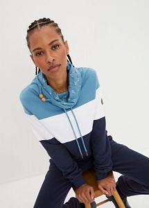 Bluza z drukowanym kołnierzem, z czystej bawełny. Niebieskie bluzy bonprix, bez wzorów, z bawełny, bez kaptura. Za 129,99 zł.