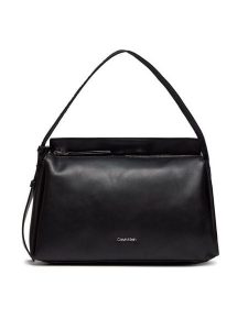 Calvin Klein Torebka Gracie K60K611661 Czarny. Czarne torebki klasyczne Calvin Klein, bez wzorów, ze skóry, bez dodatków. Za 379,99 zł.