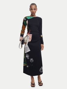 Desigual Sukienka codzienna Fiona 25WWVW08 Czarny Slim Fit. Czarne kombinezony Desigual, m, bez wzorów, z wiskozy, bez kołnierzyka, bez ramiączek. Za 319,99 zł.