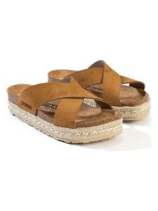 BACKSUN Klapki "Milano" w kolorze jasnobrązowym rozmiar: 39. Brązowe klapki Backsun, bez wzorów, z otwartym noskiem, bez obcasa. Za 156,61 zł.