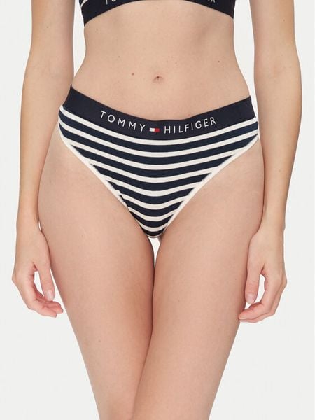 Tommy Hilfiger Stringi UW0UW04796 Granatowy. Niebieskie stringi TOMMY HILFIGER, bez wzorów, z bawełny. Za 59,99 zł.