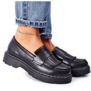 Skórzane Półbuty Loafery Big Star II274100 Czarne. Czarne półbuty bez wzorów, z gumy, bez obcasa, bez zapięcia. Za 306,50 zł.