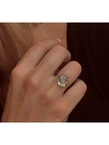 Les Petites Précieuses Pozłacany pierścionek z ametystem rozmiar: 52. Czerwone pierścionki Les Petites Précieuses, z ametystem, pozłacane. Za 213,69 zł.