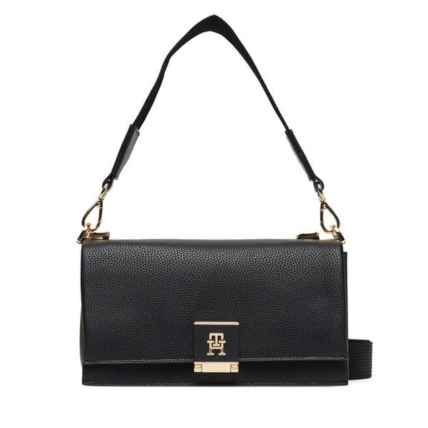 Torebka Tommy Hilfiger. Czarne torebki klasyczne TOMMY HILFIGER, bez wzorów, bez dodatków. Za 399,99 zł.