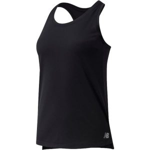 Koszulka damska New Balance Core Tank. Czarne koszulki sportowe New Balance, bez wzorów, bez ramiączek. Za 71,00 zł.