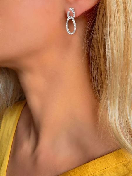 Les Petites Précieuses Srebrne kolczyki-wkrętki z cyrkoniami rozmiar: onesize. Szare kolczyki Les Petites Précieuses, z cyrkonią, srebrne. Za 130,99 zł.