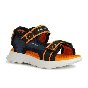 Sandały Geox J Sandal Airadyum B. Brązowe sandały Geox, bez wzorów, z syntetyku, bez obcasa, bez zapięcia. Za 169,99 zł.