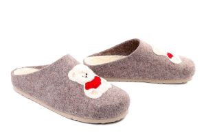 Dr. Brinkmann 320205-08 beige, klapki damskie. Brązowe klapki Dr. Brinkmann, bez wzorów, bez obcasa. Za 175,90 zł.