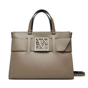 Torebka Armani Exchange. Brązowe torebki klasyczne Armani Exchange, bez wzorów, bez dodatków. Za 569,99 zł.