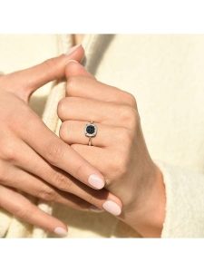 CARATELLI Złoty pierścionek "Banjar" z diamentami i szafirami rozmiar: 52. Niebieskie pierścionki CARATELLI, z diamentem, złote. Za 1 130,99 zł.