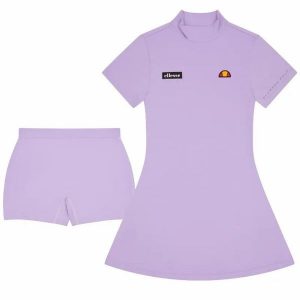 Damska sukienka z t-shirtem Ellesse Tronta. Fioletowe sukienki Ellesse, xl, bez wzorów, eleganckie, bez kołnierzyka, bez ramiączek, sportowe. Za 355,50 zł.