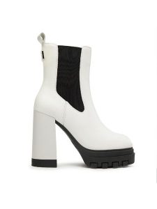 Tommy Jeans Botki Tjw High Heel Chelsea EN0EN02306 Biały. Białe botki Tommy Jeans, bez wzorów, z jeansu, bez obcasa, na słupku, bez zapięcia. Za 489,99 zł.