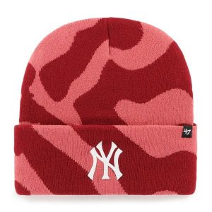 Czapka New York Yankees 47Brand MLB Freeform. Czerwone czapki 47 Brand, bez wzorów. Za 149,95 zł.