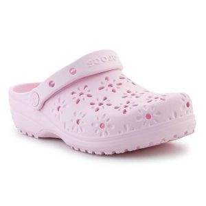 Klapki Crocs Classic Floral Cut Out Clog 210927-6ZW różowe. Czerwone klapki bez wzorów, bez obcasa. Za 360,01 zł.