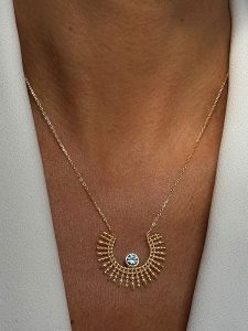 Nomad Pozłacany naszyjnik ze spinelem - dł. 45 cm rozmiar: onesize. Niebieskie naszyjniki Nomad, z spinelem, pozłacane. Za 173,95 zł.