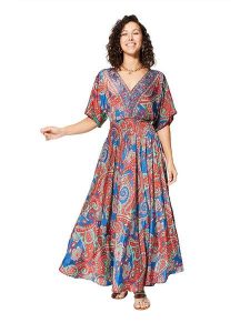 Aller Simplement Sukienka w kolorze niebiesko-czerwono-turkusowym rozmiar: 34-40. Czerwone sukienki Aller Simplement, bez wzorów, klasyczne, bez kołnierzyka, bez ramiączek, maxi. Za 78,99 zł.