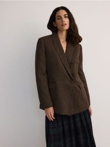 Melanżowa marynarka z wełną - wielobarwny. Marynarki i żakiety Reserved, l, bez wzorów, z tkaniny. W wyprzedaży za 299,99 zł.