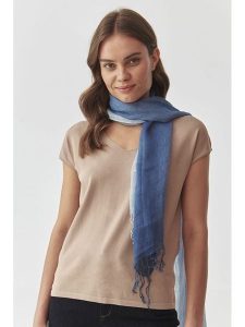 TATUUM Lniany szal w kolorze niebieskim - 185 x 54 cm rozmiar: onesize. Niebieskie szaliki Tatuum, bez wzorów, ze lnu. Za 78,99 zł.