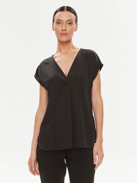 Marella Bluzka Brina 2331160333200 Czarny Regular Fit. Czarne bluzki Marella, bez wzorów, z syntetyku, bez kołnierzyka, bez ramiączek. Za 369,99 zł.