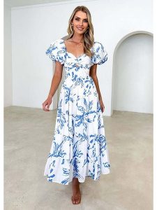 Tazga Sukienka w kolorze biało-niebieskim rozmiar: 34. Białe sukienki Tazga, bez wzorów, bez kołnierzyka, bez ramiączek, maxi. Za 122,96 zł.