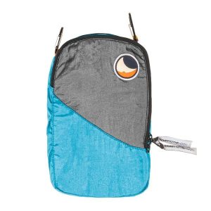 Organizer saszetka pokrowiec podróżny Ticket to the Moon Travel Cube. Niebieskie nerki i saszetki TICKET TO THE MOON, bez wzorów. Za 57,00 zł.