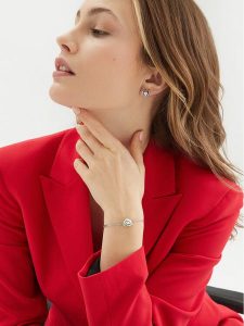Guess Bransoletka JUBB05 022JW Srebrny. Szare bransoletki Guess, srebrne. Za 194,99 zł.