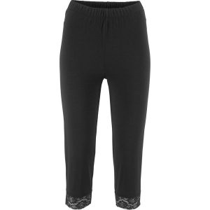 Legginsy rybaczki z koronkową wstawką. Czarne legginsy bonprix, bez wzorów, z koronki. Za 44,99 zł.
