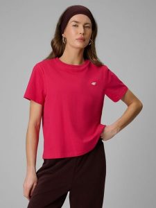 4F T-shirt boxy gładki damski - różowy L. Czerwone t-shirty 4f, l, bez wzorów, z bawełny, bez kołnierzyka, bez ramiączek. W wyprzedaży za 39,99 zł.