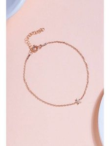 Heliophilia Bransoletka z cyrkoniami rozmiar: onesize. Czerwone bransoletki Heliophilia, z cyrkonią, srebrne. Za 60,88 zł.