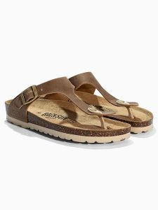 BACKSUN Skórzane japonki "Singapore" w kolorze jasnobrązowym rozmiar: 40. Brązowe klapki Backsun, bez wzorów, z otwartym noskiem, bez obcasa. Za 161,07 zł.