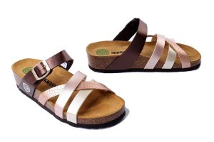 DR. BRINKMANN 700698-23 bronze, klapki damskie. Brązowe klapki Dr. Brinkmann, bez wzorów, bez obcasa, na koturnie. Za 163,92 zł.
