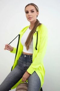 Bluza sukienkowa z kapturem żółty neon. Żółte bluzy KESI, l, bez wzorów, z bawełny, z kapturem. Za 234,40 zł.