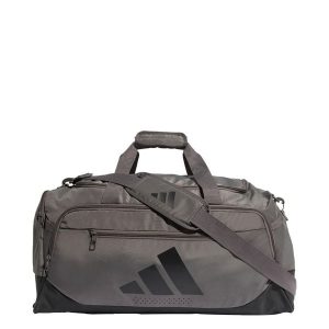 TORBA TRAINING DEFENDER DUFFLE MEDIUM. Czarne torby podróżne i sportowe ADIDAS, bez wzorów, z materiału, na ramię. Za 179,00 zł.