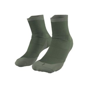 Skarpety trekkingowe Dynafit Transalper. Zielone skarpetki Dynafit, bez wzorów. Za 101,15 zł.