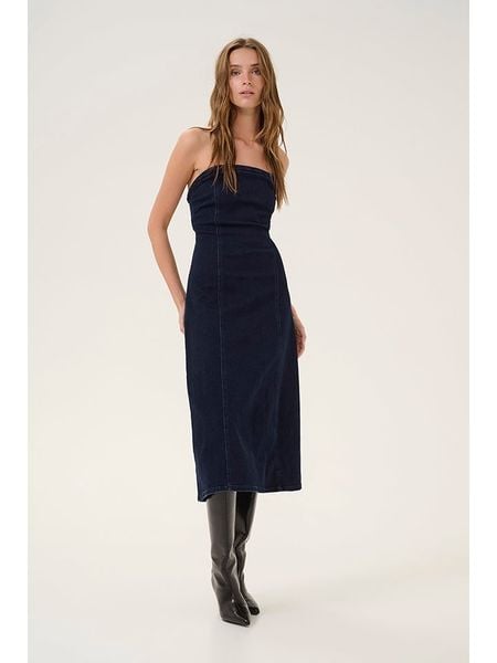 My Essential Wardrobe Sukienka dżinsowa w kolorze granatowym rozmiar: 46. Niebieskie sukienki My Essential Wardrobe, bez wzorów, z bawełny, bez kołnierzyka, bez ramiączek, maxi. Za 178,37 zł.