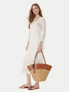 Guess Torebka Venere HWWG96 34230 Brązowy. Brązowe torebki klasyczne Guess, z aplikacjami, bez dodatków. Za 389,99 zł.